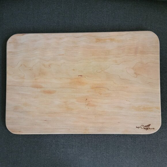 Non-Toxic Cutting Board Serving board in Cherry Wood Chemical free LIGHTLY USED - Picture 1 of 6